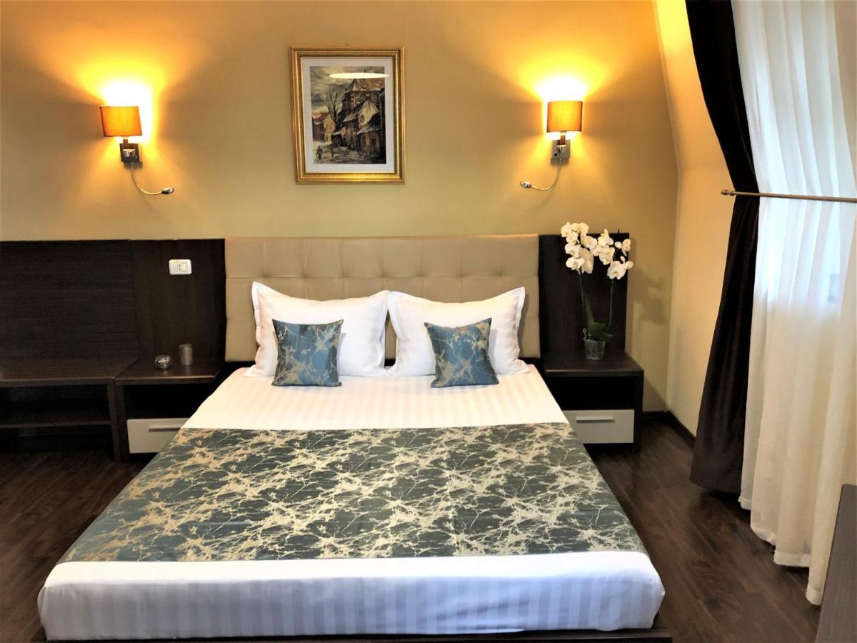 Hotel Kalman Bucharest