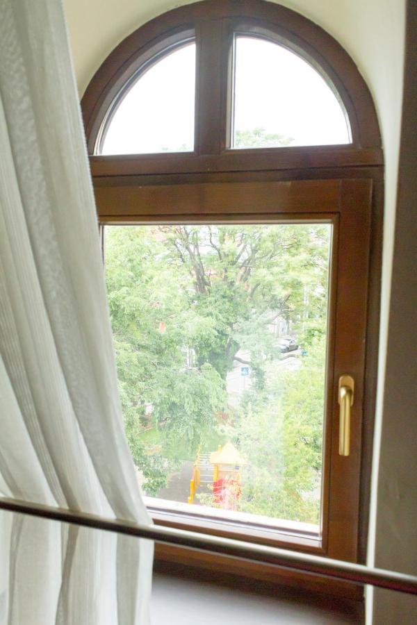 Kalman Hotel Bucharest